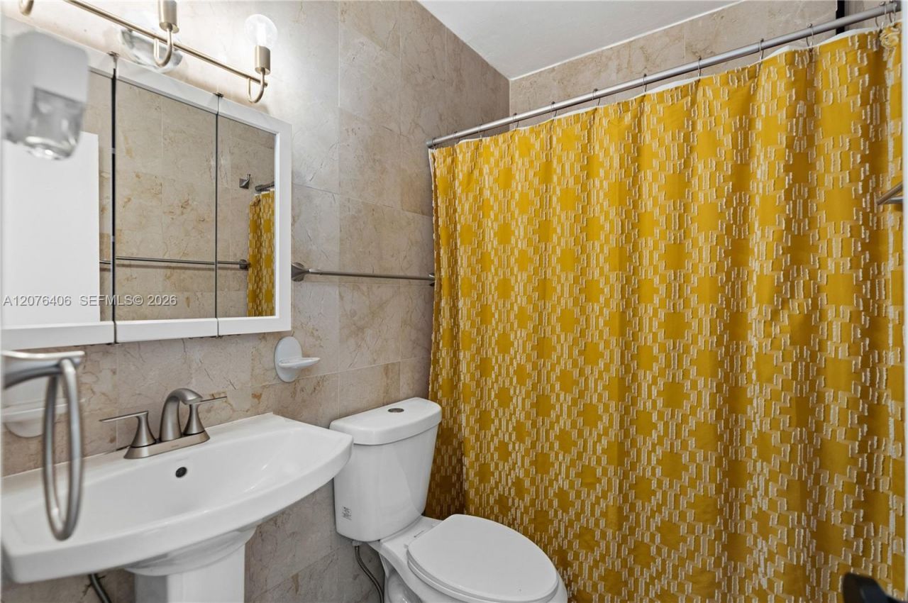 2451 Brickell Ave , Unit 2T, Miami, FL 33129 Photo