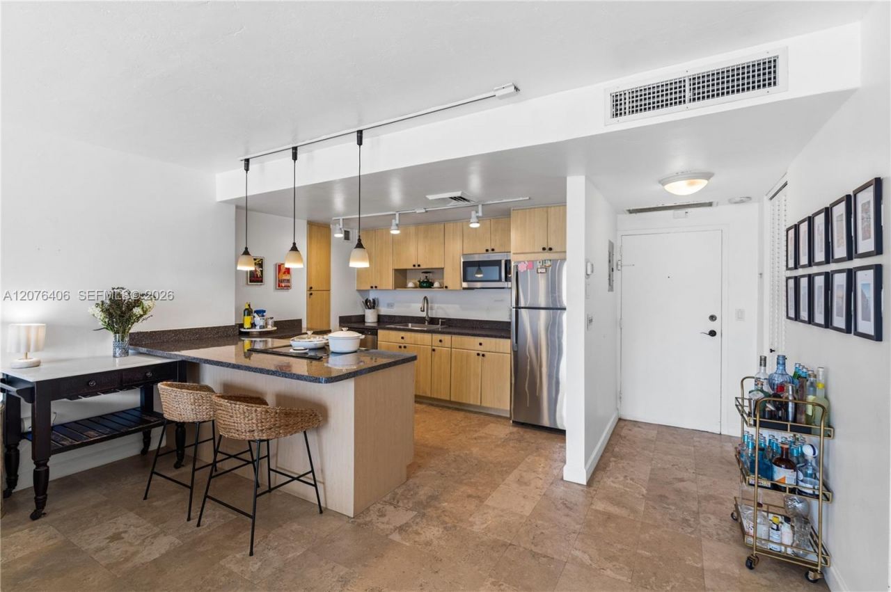 2451 Brickell Ave , Unit 2T, Miami, FL 33129 Photo