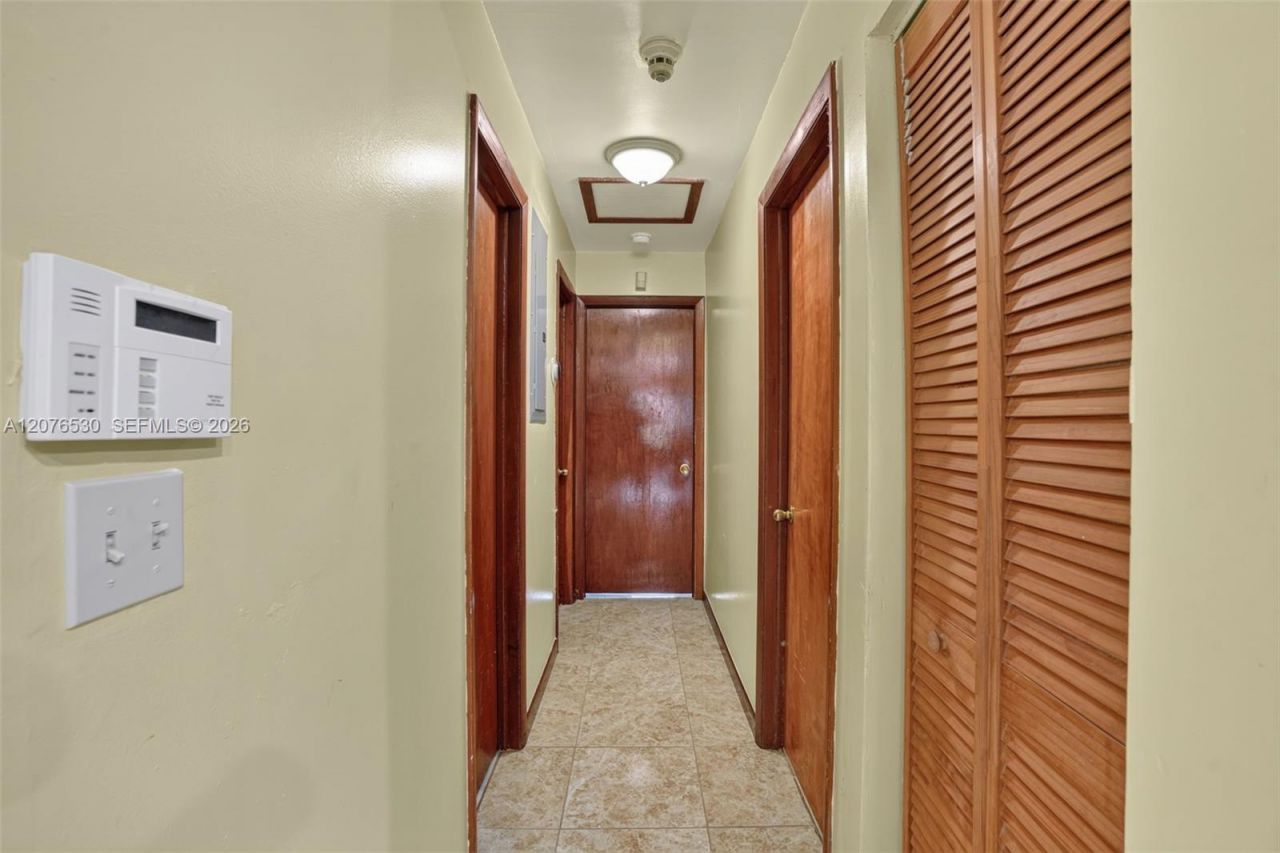 15660 SW 152nd Pl , Miami, FL 33187 Photo
