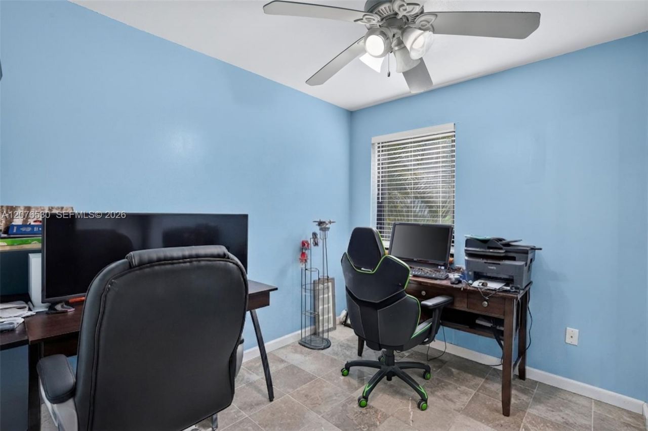 15660 SW 152nd Pl , Miami, FL 33187 Photo