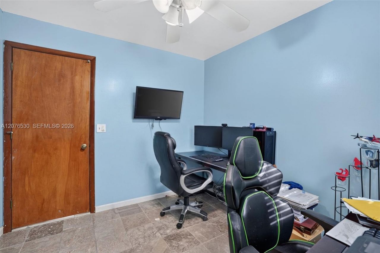 15660 SW 152nd Pl , Miami, FL 33187 Photo