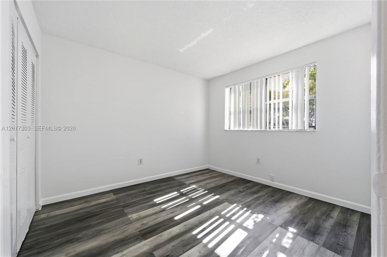 9877 Nob Hill Ct, Unit 9877, Sunrise, FL 33351 Photo