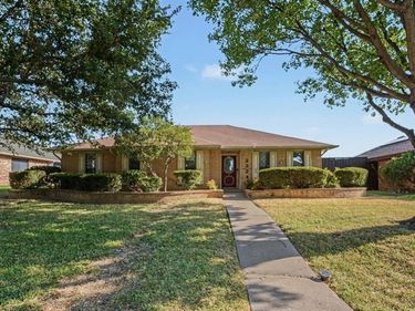 2324 Harbinger Lane, Dallas, TX 75287