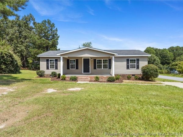 14 Tryon Court, Spring Lake, NC 28390