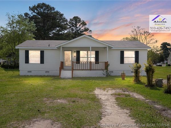 101 1st Street, Erwin, NC 28339