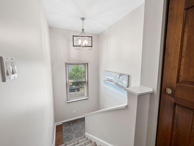 297 W 1st Avenue, Columbus, OH 43201 Photo 20