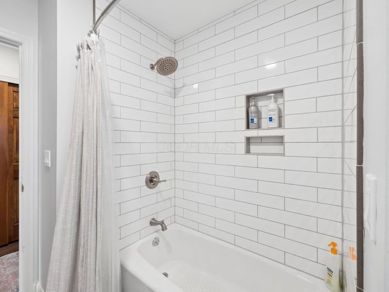 297 W 1st Avenue, Columbus, OH 43201 Photo 25