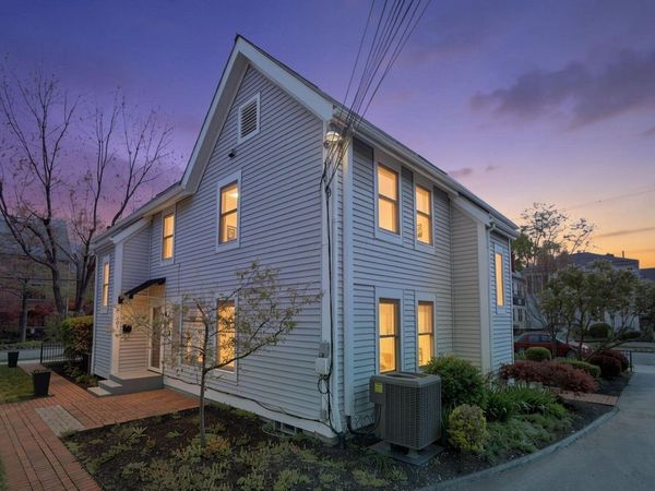 201 W 2nd Avenue, Columbus, OH 43201