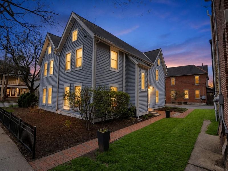 201 W 2nd Avenue, Columbus, OH 43201 Photo 21