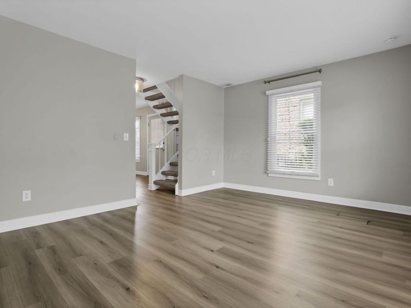 201 W 2nd Avenue, Columbus, OH 43201 Photo 4