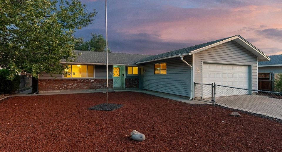 195 York Way, Sparks, NV 89431 Photo