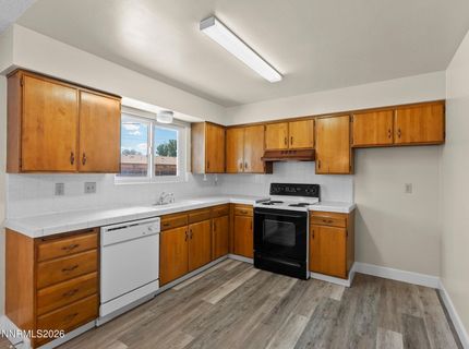 195 York Way, Sparks, NV 89431 Photo