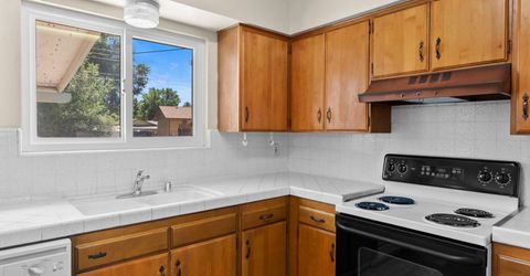 195 York Way, Sparks, NV 89431 Photo