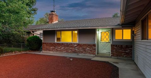 195 York Way, Sparks, NV 89431 Photo