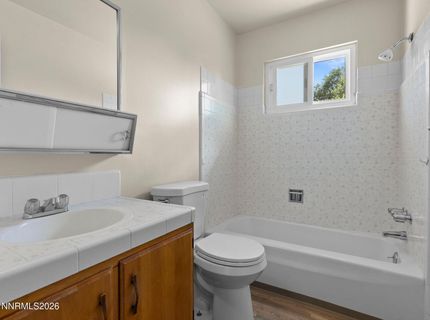 195 York Way, Sparks, NV 89431 Photo