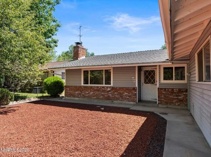 195 York Way, Sparks, NV 89431 Photo