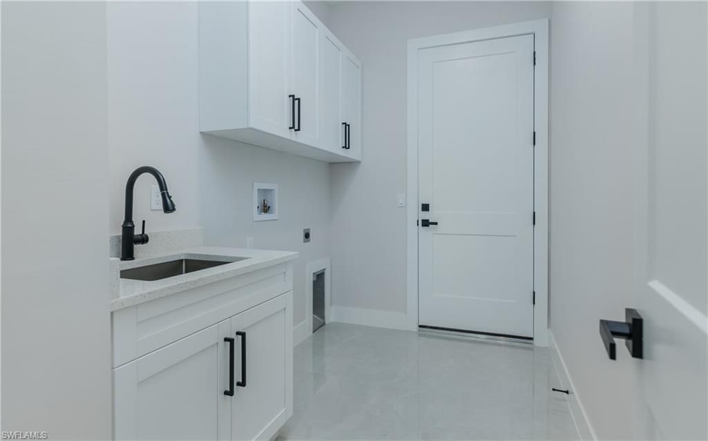 2000 SW 30th Ter, Cape Coral, FL 33914 Photo