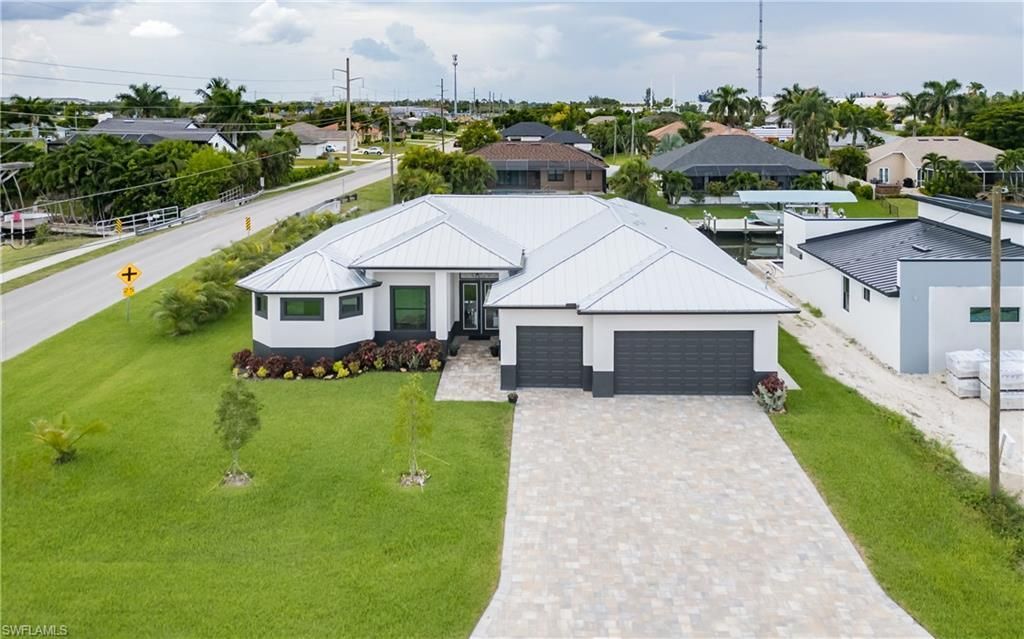 2000 SW 30th Ter, Cape Coral, FL 33914 Photo