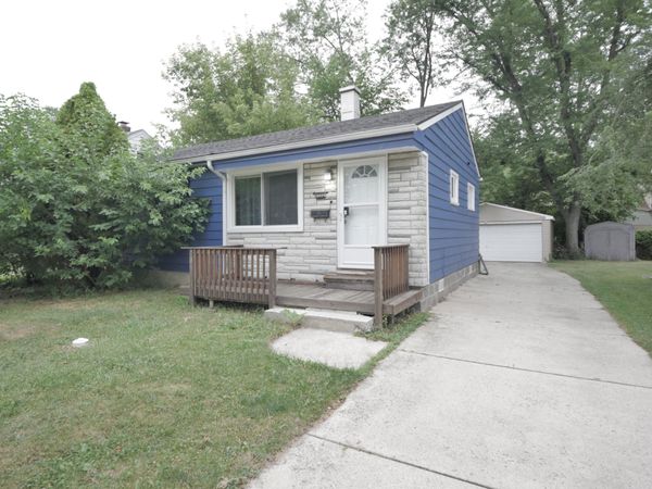 28444 Everett Street, Southfield, MI 48076