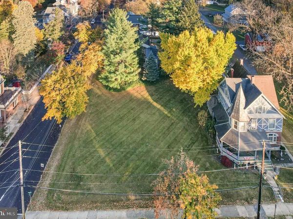 617 S HANOVER STREET , CARLISLE, PA 17013