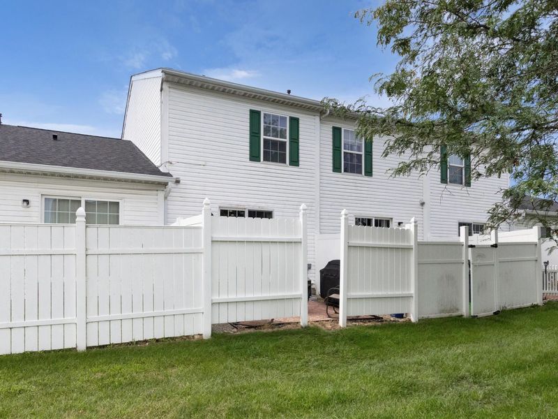 1967 Bashan Drive, Unit 82D, Columbus, OH 43228 Photo 24