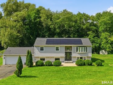 84 Possum, New Fairfield, CT 06812