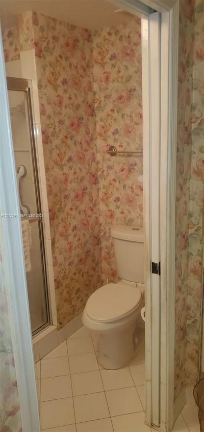 7775 Yardley Dr , Unit 211, Tamarac, FL 33321 Photo