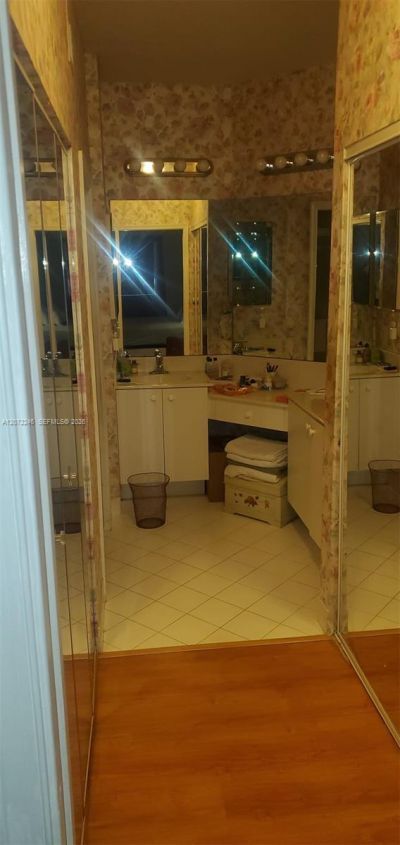 7775 Yardley Dr , Unit 211, Tamarac, FL 33321 Photo