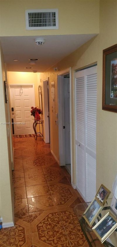 7775 Yardley Dr , Unit 211, Tamarac, FL 33321 Photo