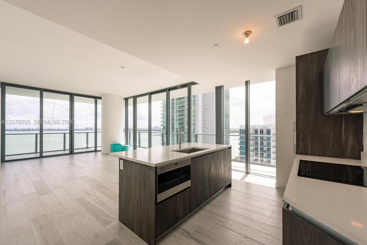 480 NE 31st St, Unit 2101, Miami, FL 33137 Photo