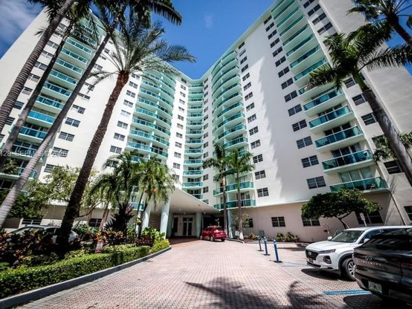 Unit 5A, Hollywood, FL 33019
