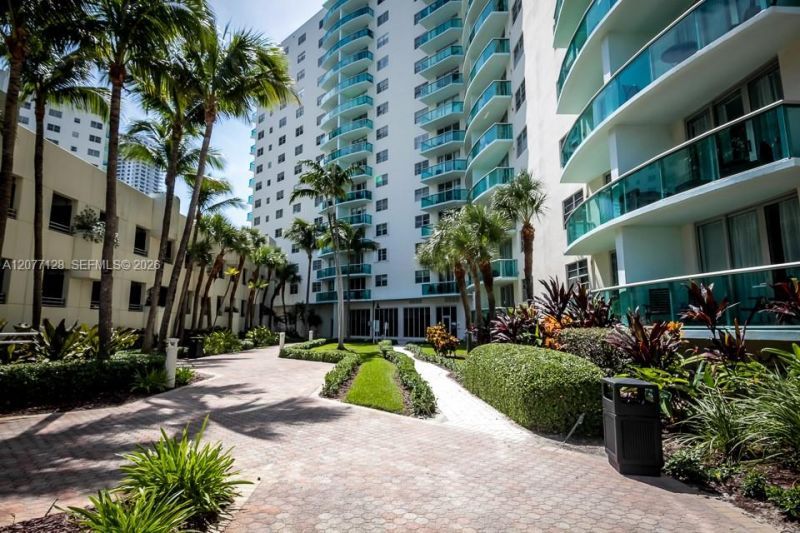 Please Call For Address, Unit 5A, Hollywood, FL 33019 Photo