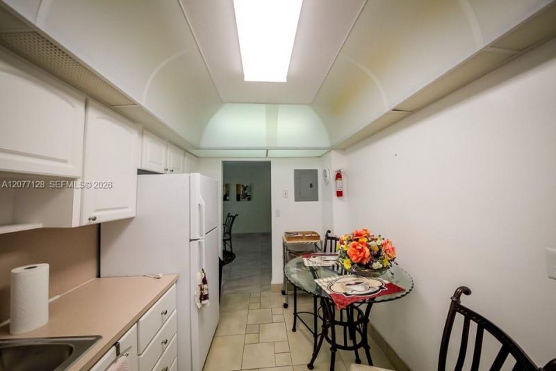 Please Call For Address, Unit 5A, Hollywood, FL 33019 Photo