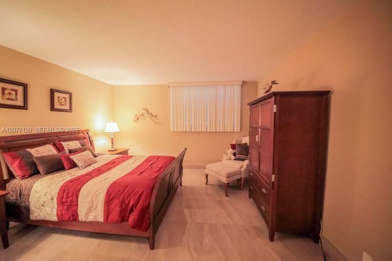 Please Call For Address, Unit 5A, Hollywood, FL 33019 Photo
