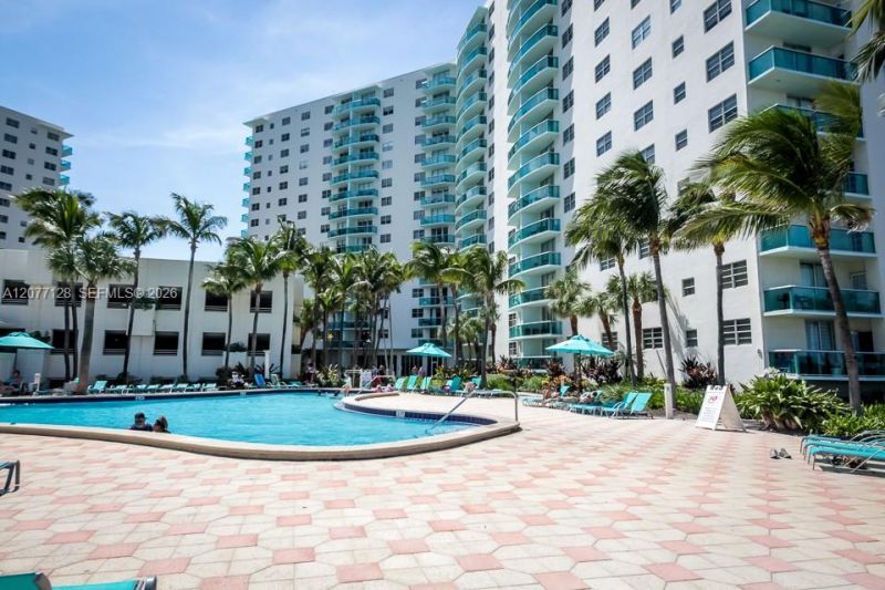 Please Call For Address, Unit 5A, Hollywood, FL 33019 Photo