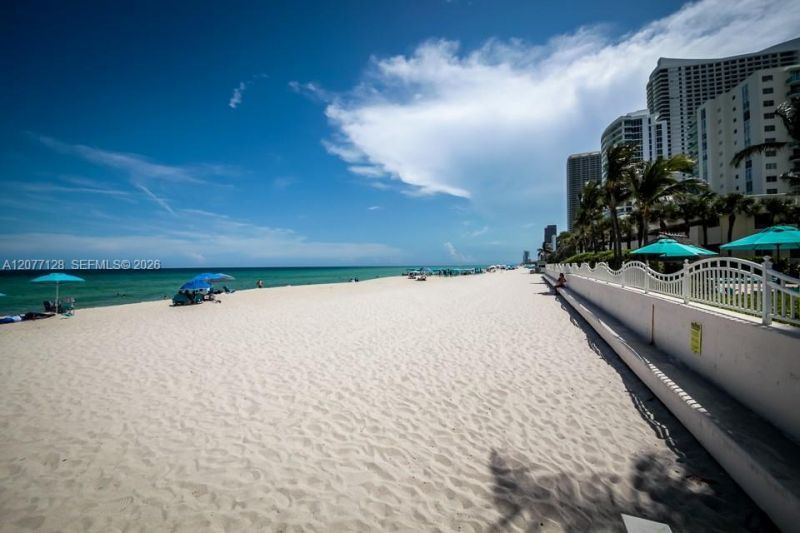 Please Call For Address, Unit 5A, Hollywood, FL 33019 Photo