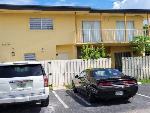 8310 SW 154th Ave , Unit 25, Miami, FL 33193