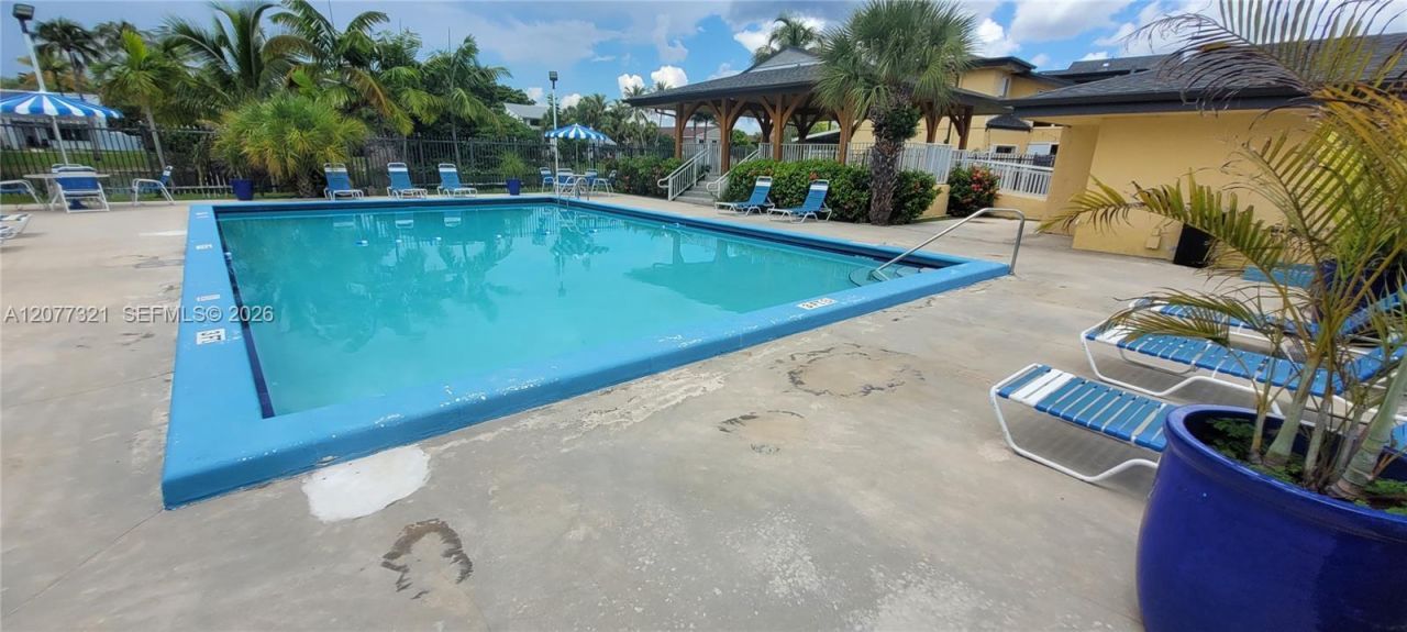 8310 SW 154th Ave , Unit 25, Miami, FL 33193 Photo