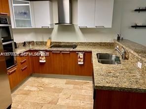 170 SE 14th St , Unit 2207, Miami, FL 33131 Photo