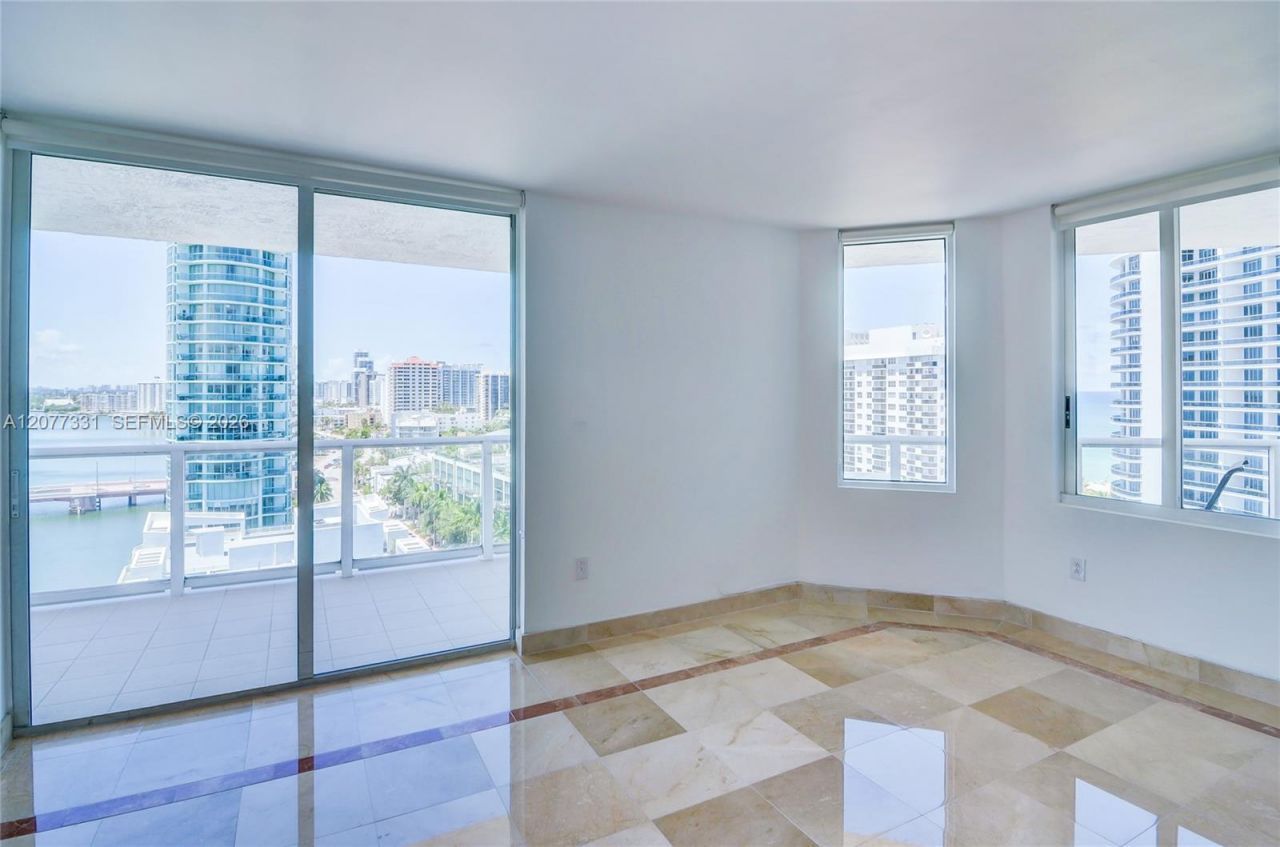 5900 Collins Ave, Unit 1508, Miami Beach, FL 33140 Photo