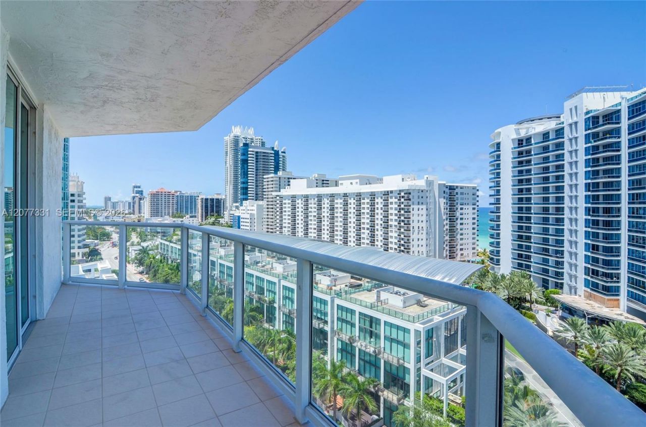 5900 Collins Ave, Unit 1508, Miami Beach, FL 33140 Photo