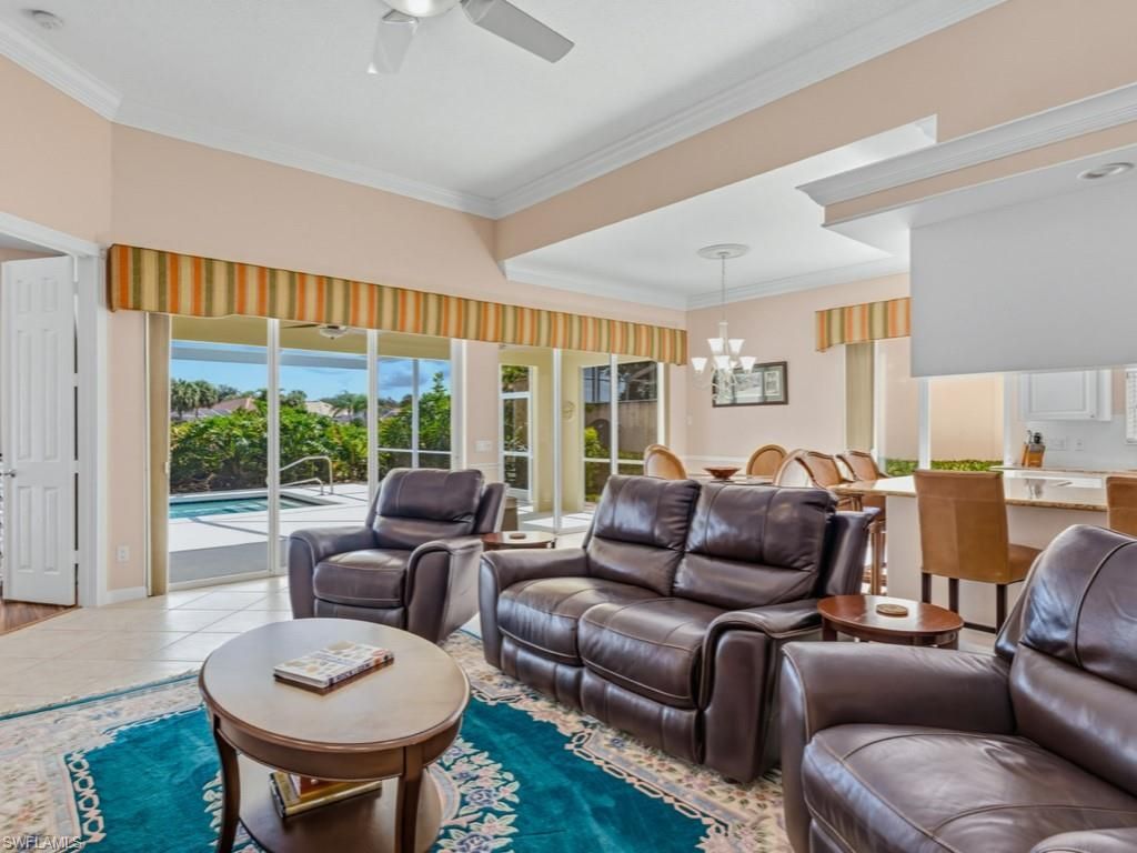 3829 Whidbey Way, Naples, FL 34119 Photo