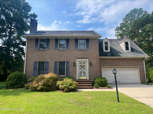 2203 Acorn Circle , Kinston, NC 28504
