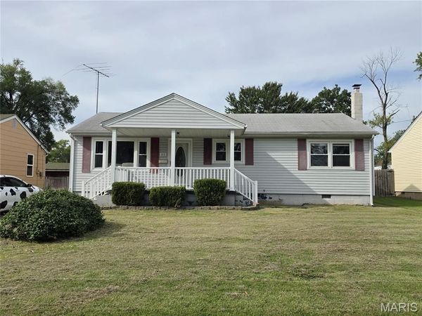 313 Spruce Street , Farmington, MO 63640