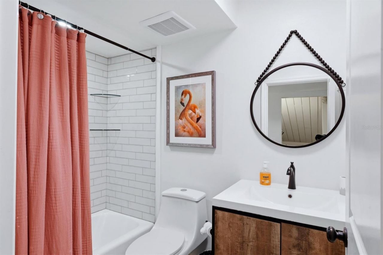 216 Pass Key Road, Unit 216, Sarasota, FL 34242 Photo
