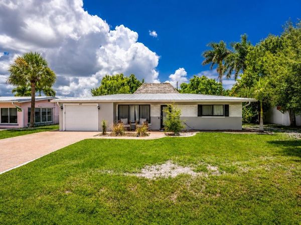 409 W ANN STREET , PUNTA GORDA, FL 33950
