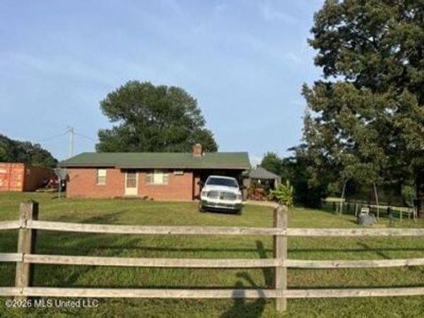 873 Glass Road, Michigan City, MS 38647