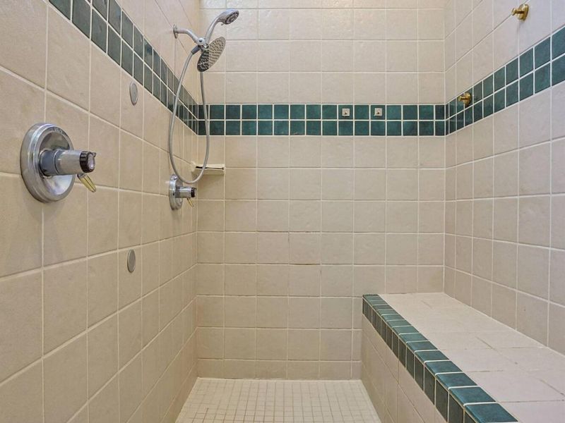 630 Pointe Benton Lane, Covington, KY 41014 Photo 20