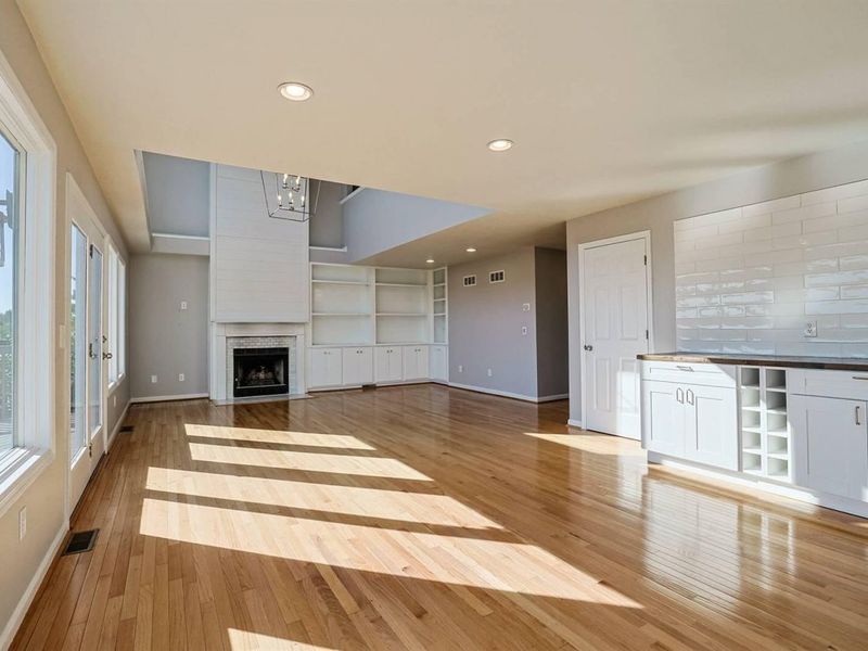 630 Pointe Benton Lane, Covington, KY 41014 Photo 9