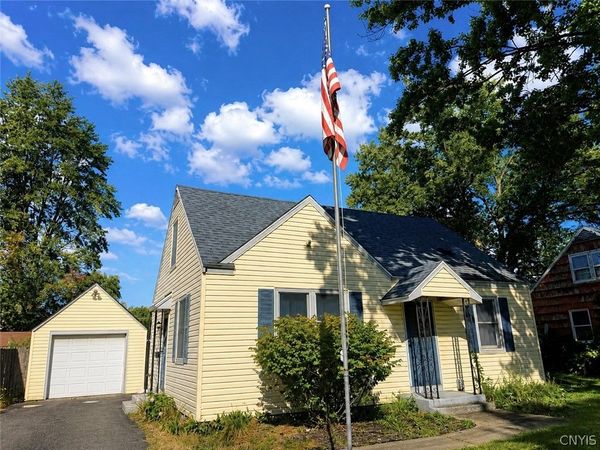 117 Brandon Road , East Syracuse, NY 13057